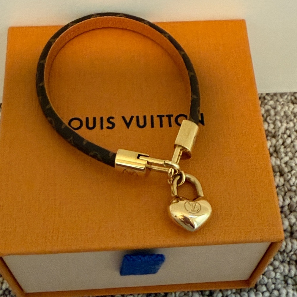 Louis Vuitton Crazy In Lock Charm Bracelet with Gold Heart Lock - Picture 2 of 6
